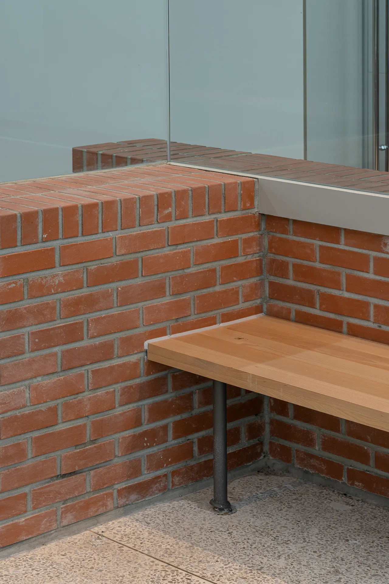 서울시립대학교 학생회관 지하 리모델링